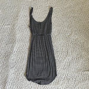 🖤 Knot Sisters Striped Bodycon Dress 🤍